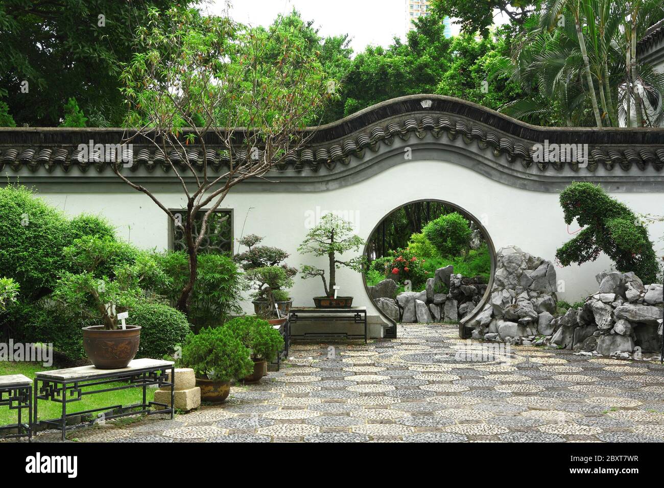 garden in chinese style Stock Photo Alamy