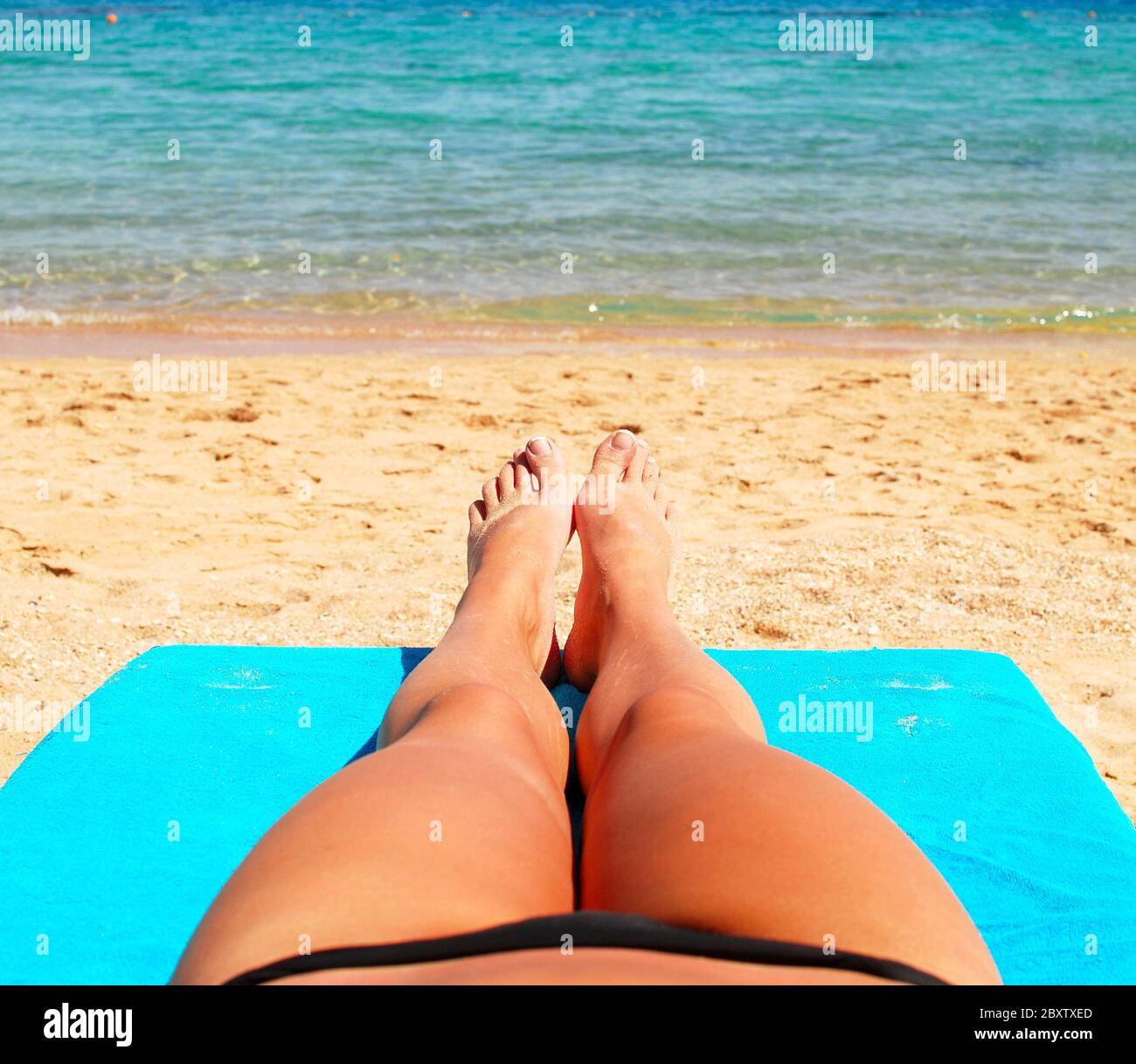 Relax hi-res stock photography and images - Alamy