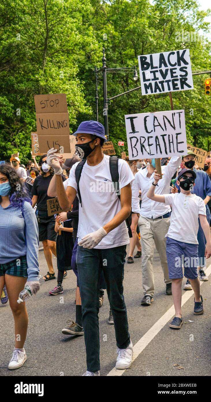 Black lives matter protest march hi-res stock photography and images ...