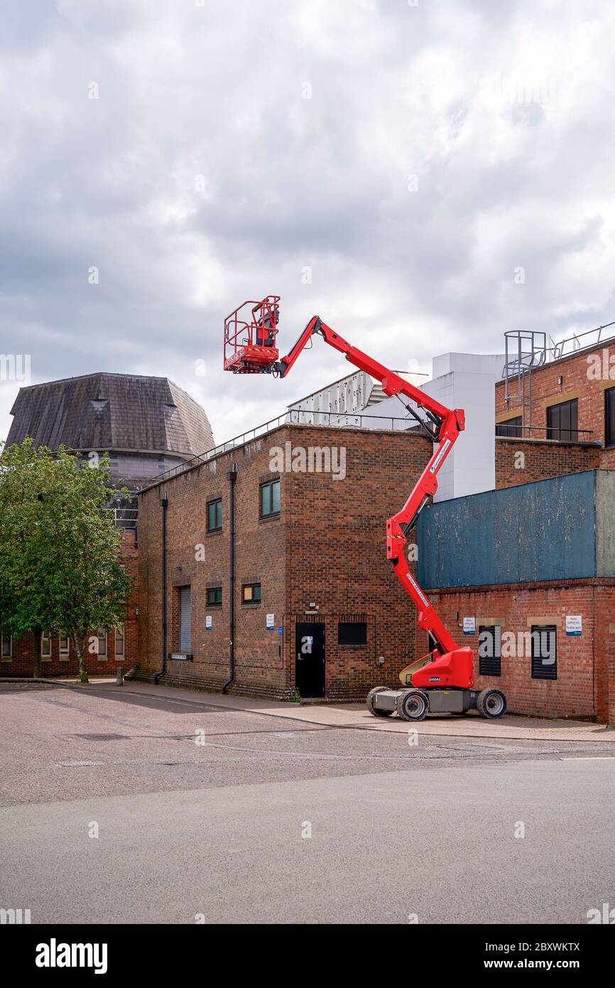 Industrial lift equipment hires stock photography and images Alamy