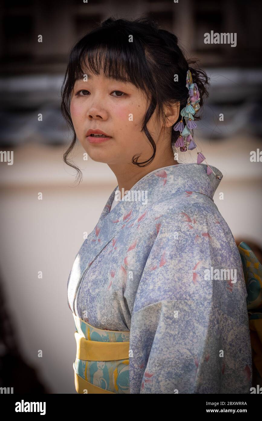 Clothing worn young hires stock photography and images Alamy