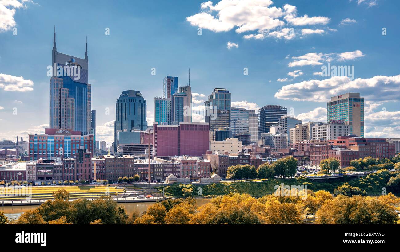 Nashvilles Heartbeat Downtown - Downtown Nashville Skyline 2BXXAYD