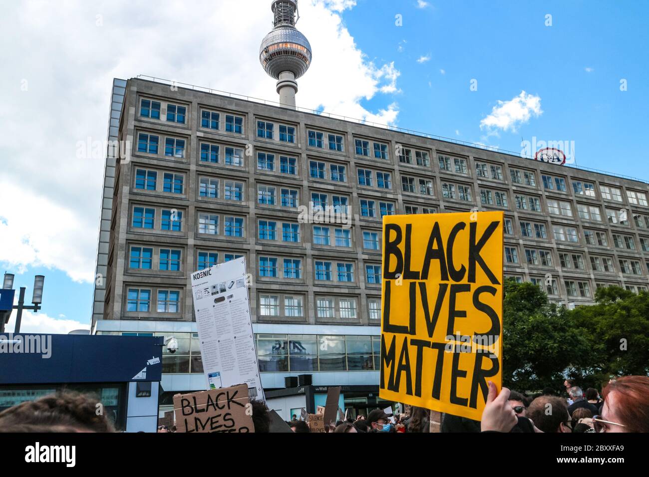 'Black lives matter' sign at a Black Lives Matter protest on Alexanderplatz Berlin, Germany, following the death of George Floyd by police violence. Stock Photo