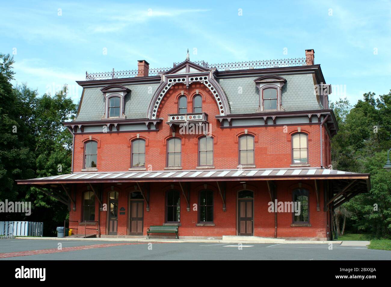Old railroad construction hi-res stock photography and images - Alamy