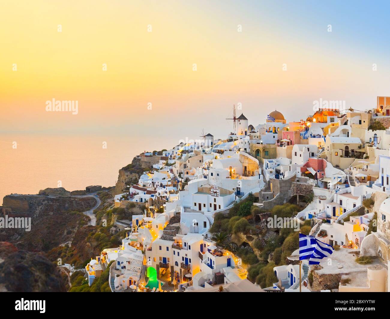 Santorini Sunset Oia Greece Stock Photo Alamy santorini-sunset-oia-greece-stock-photo-alamy
