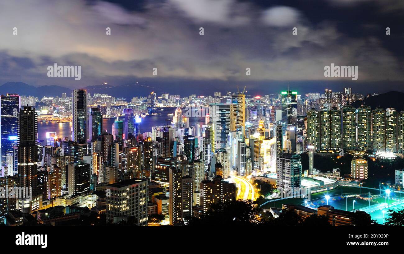 Dynamic urban landscape hi-res stock photography and images - Alamy