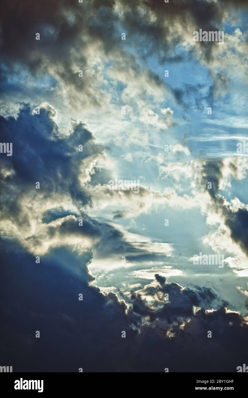Dramatic cloudy night sky hi-res stock photography and images - Alamy
