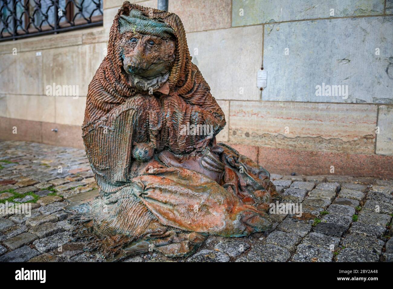 Stockholm, Sweden - September 17, 2017: Homeless brass fox statue on Drottninggatan street called Rag and Bone, by Laura Ford, installed in 2008 Stock Photo