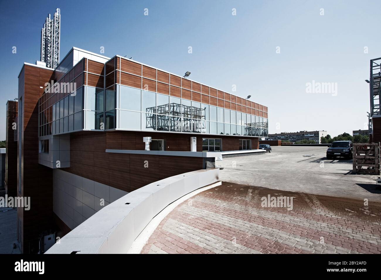 Modern Commercial Building Stock Photo - Alamy