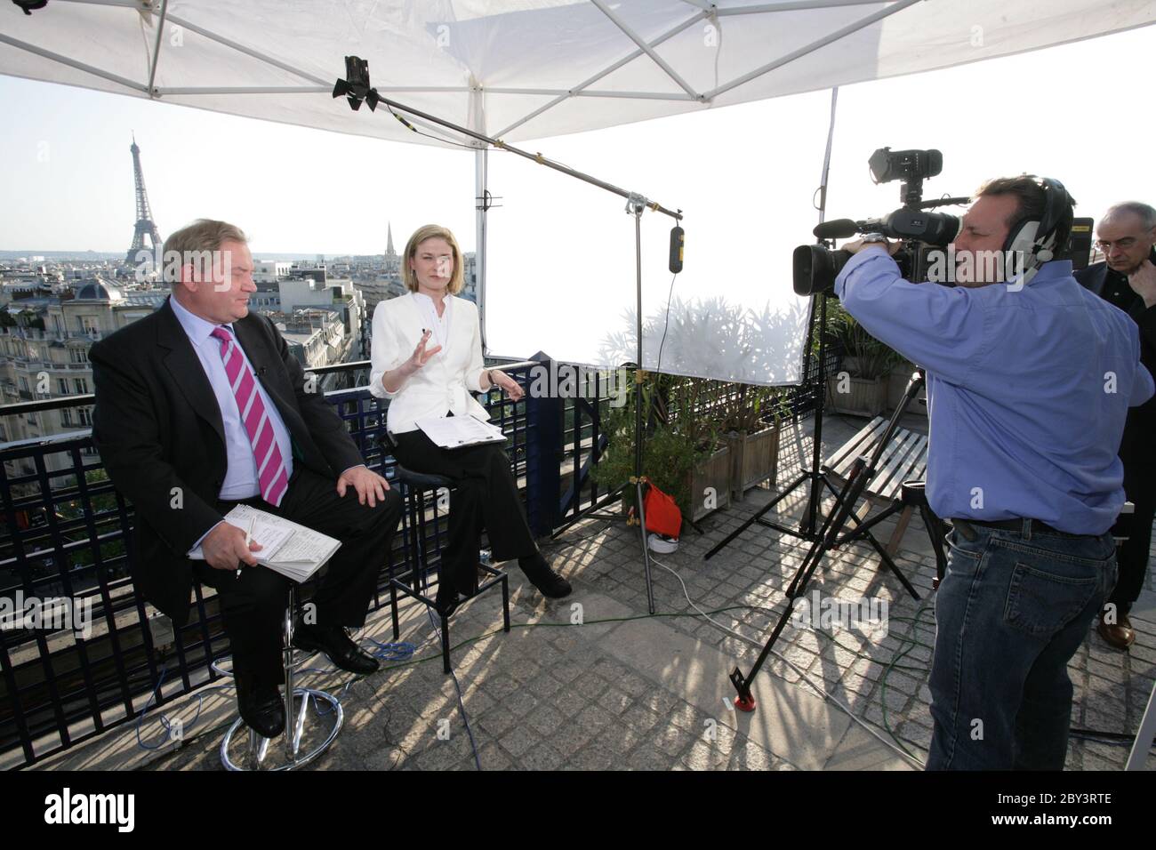 HALA GORANI,AMERICAN REPORTER FOR CNN Stock Photo Alamy