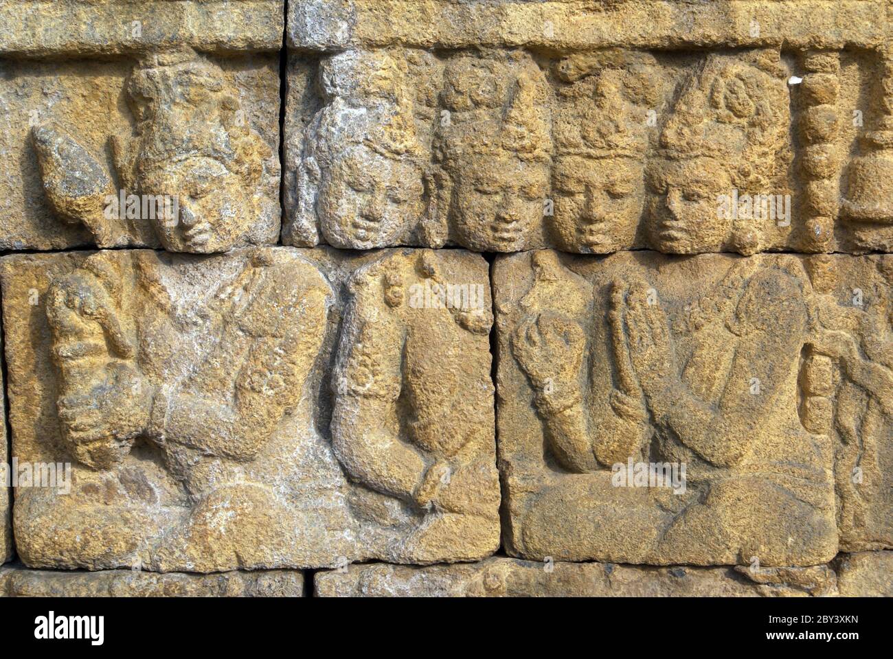 Indonesian figures hi-res stock photography and images - Alamy