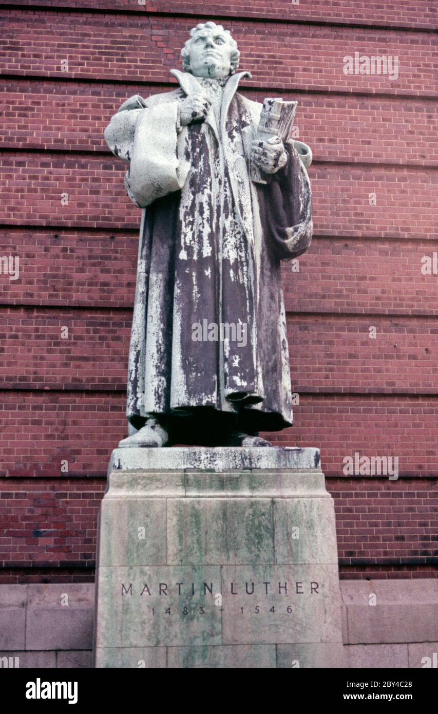 Martin Luther Statue, St Michael´s Church (Michel), November 18, 1981, Hamburg, Germany Stock Photo