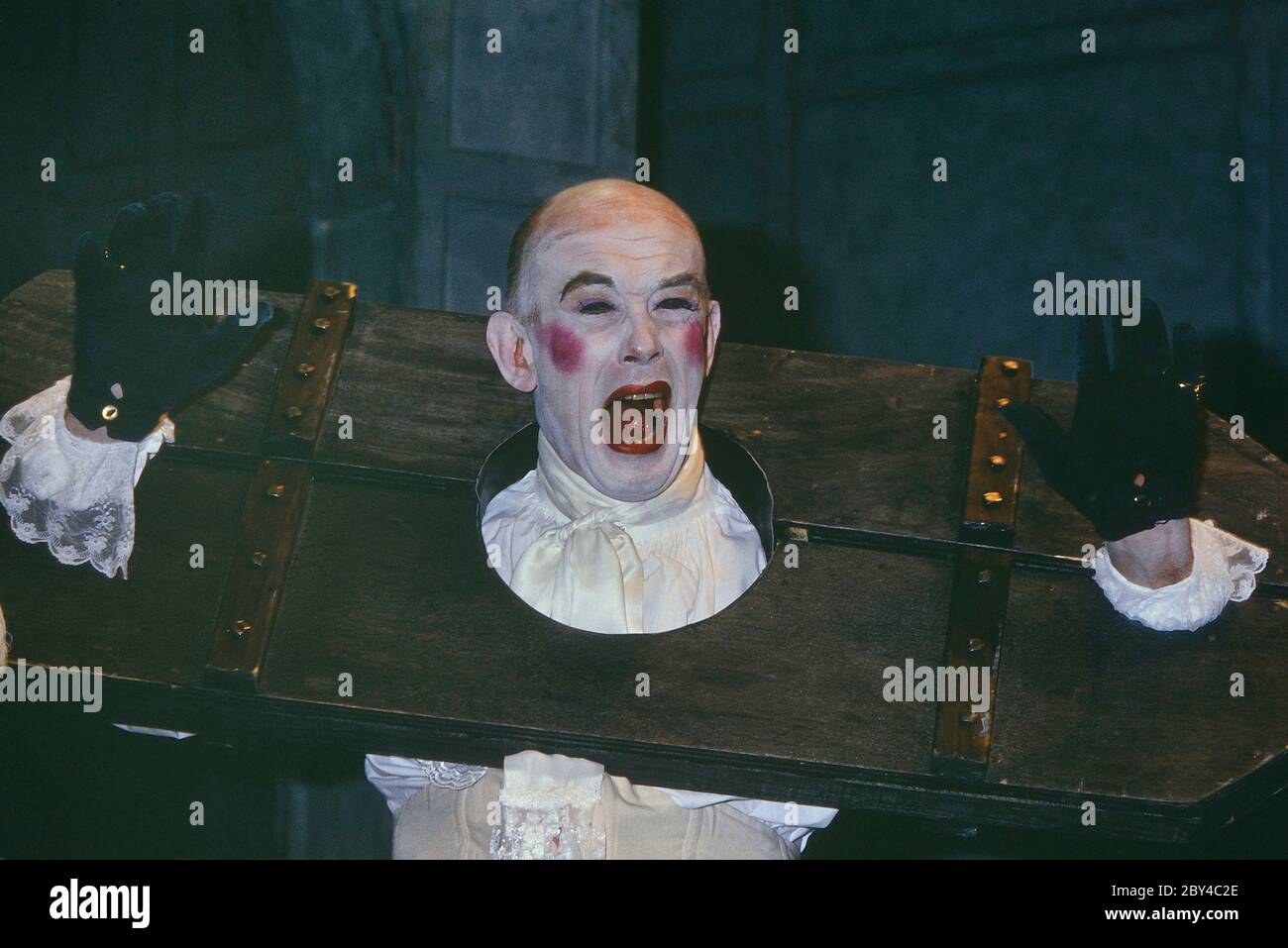 Roy Marsden actor on stage playing Lord Foppington in John Vanbrugh's play, 'The Relapse,' at the Mermaid Theatre in London, England 1988-89 Stock Photo
