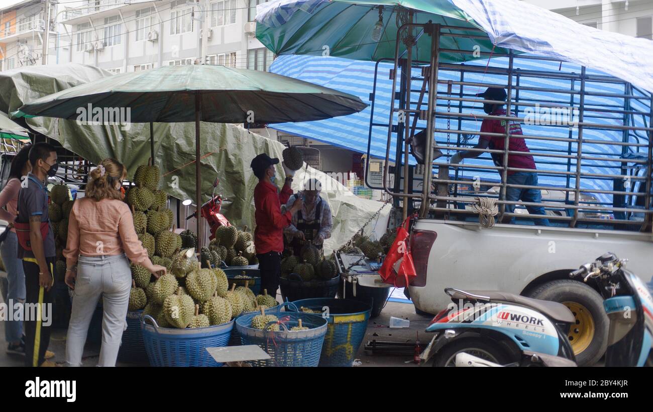 people was doing business in the durian market, Bangkok Thailand Stock Photo
