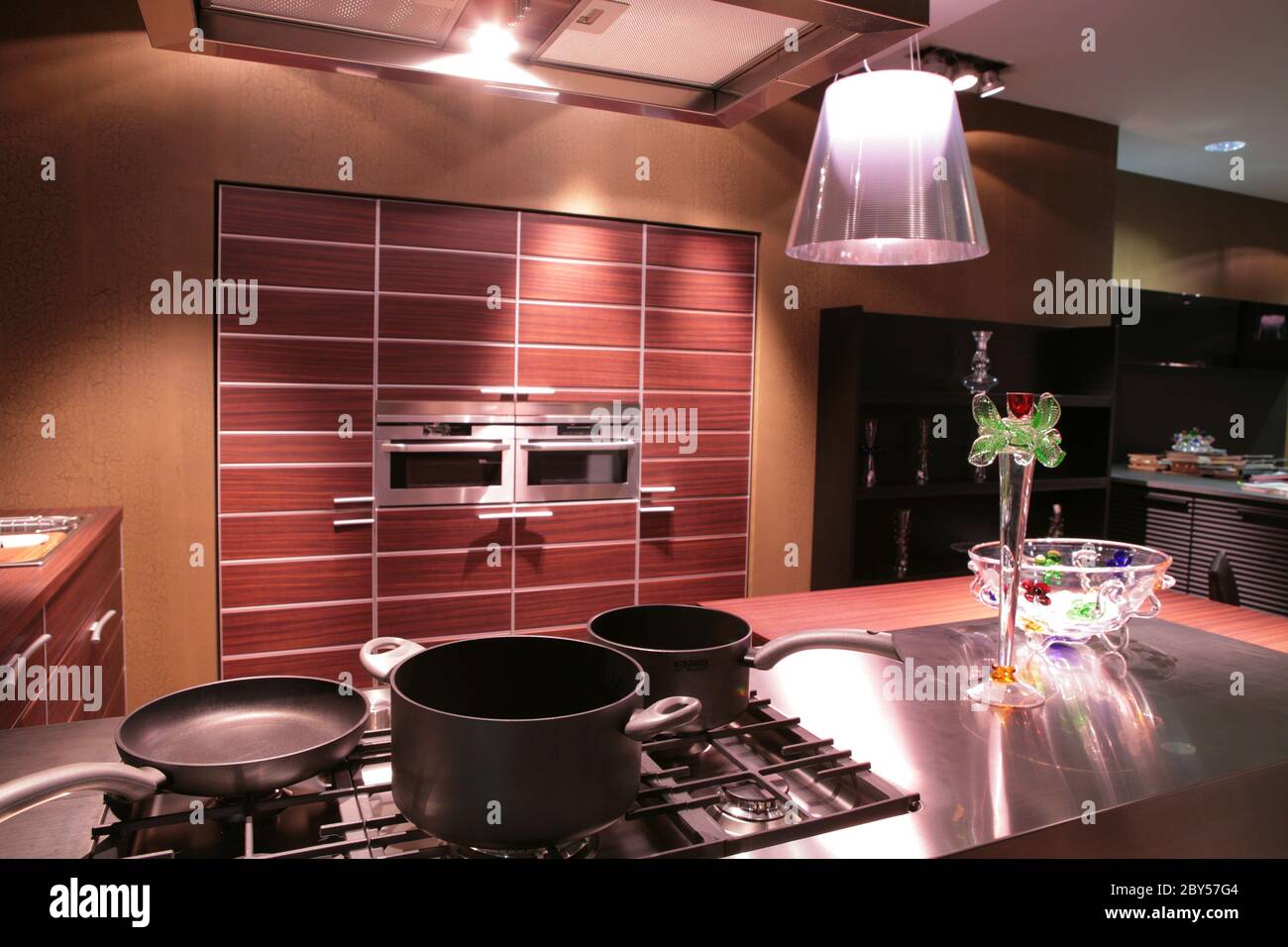 Dutch interior photo hi-res stock photography and images - Page 2 - Alamy, image size:1300x956