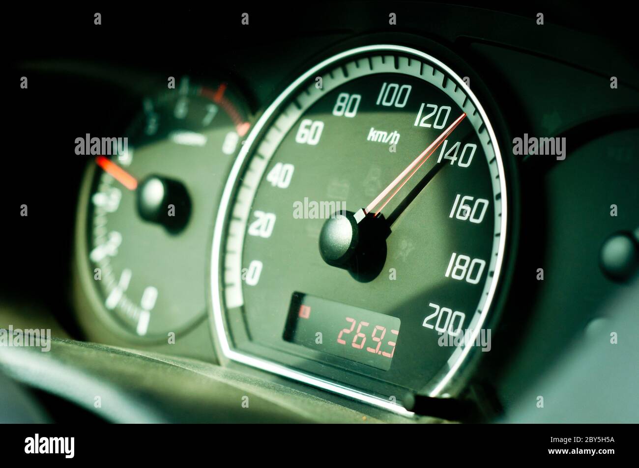 Car temperature indicator hires stock photography and images Alamy