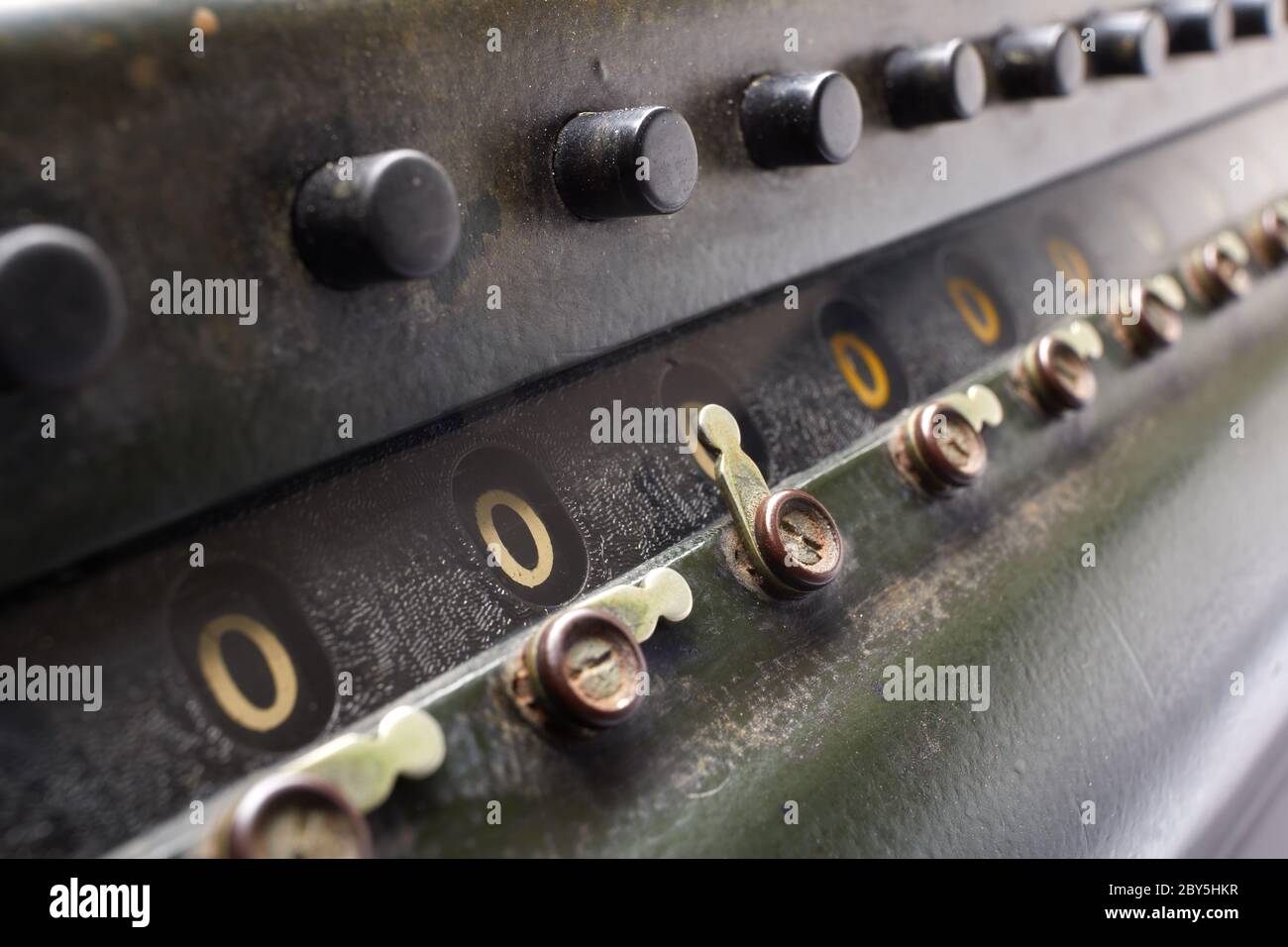 Vintage calculator 1960s hi-res stock photography and images - Alamy