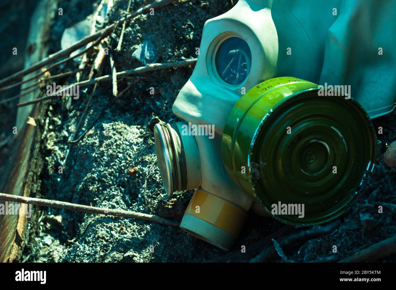 Vintage Soviet Gas Mask High Resolution Stock Photography and Images ...