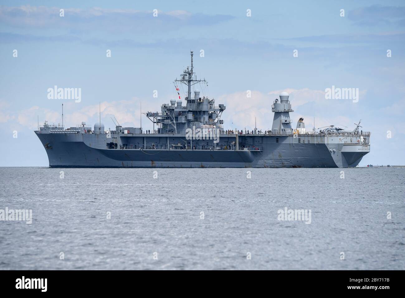 June 5, 2020, the USS Mount Whitney (LCC-20), a command ship for the United States Navy's amphibious warfare and the second Blue Ridge-class ship. It is named after Mount Whitney and has served in the U.S. Navy since 1971, and has been part of the Military Sealift Command since 2004. It is based in Gaeta, Italy and serves as the flagship for the commander of the 6th U.S. fleet. The ship leaving Kiel during the NATO maneuver BALTOPS. | usage worldwide Stock Photo