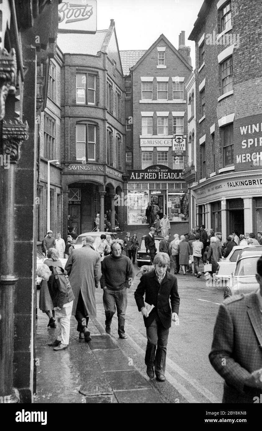 Whitby town yorkshire old vintage Black and White Stock Photos & Images