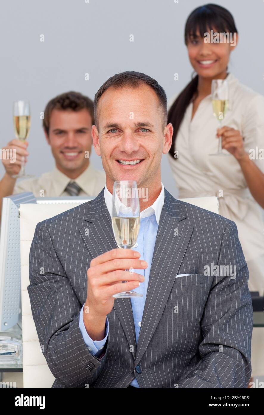 Group of co workers laughing hi-res stock photography and images - Alamy