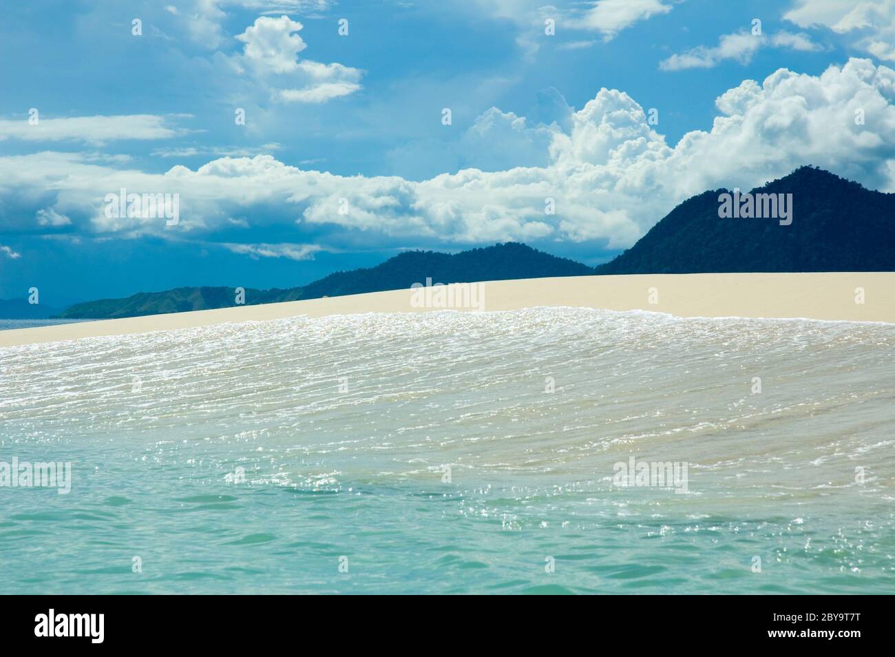 Summer trip tropical paradise island hi-res stock photography and ...