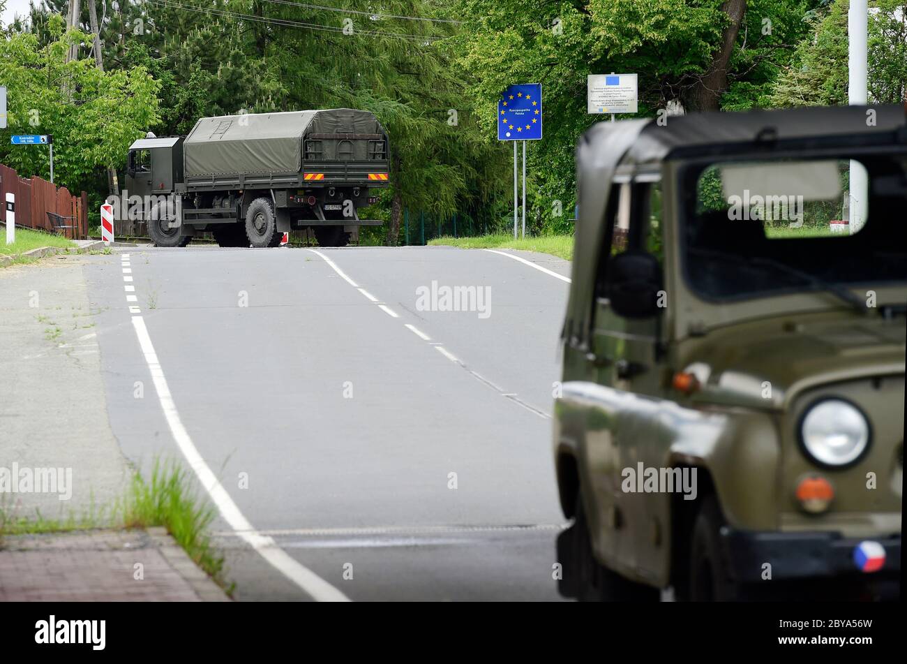 Zlate Hory, Czech Republic. 09th June, 2020. Soldiers patrol on still closed Zlate Hory - Konradow border crossing between the Czech Republic and Poland, on Tuesday, June 9, 2020, after Czech Republic decided to open the borders with Germany, Austria and Hungary after almost three months of closure because of the coronavirus pandemic. Credit: Ludek Perina/CTK Photo/Alamy Live News Stock Photo