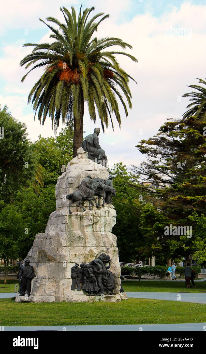 Monument to Jose Maria de Pereda in the Pereda gardens Santander Cantabria  Spain side view Stock Photo - Alamy