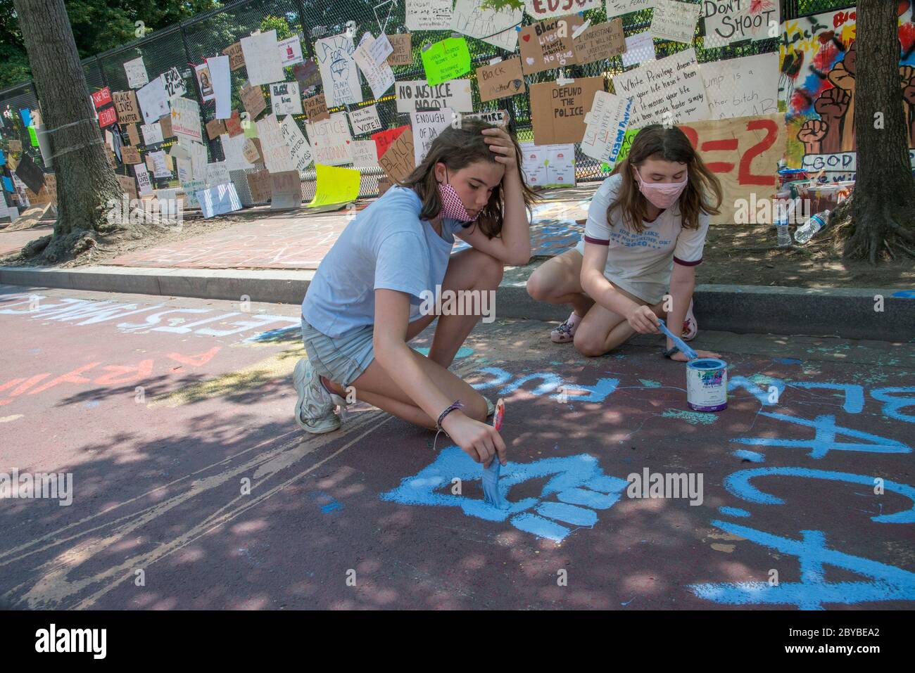 Middle School Girls High Resolution Stock Photography And Images Alamy Middle School Girls High Resolution Stock Photography And Images Alamy