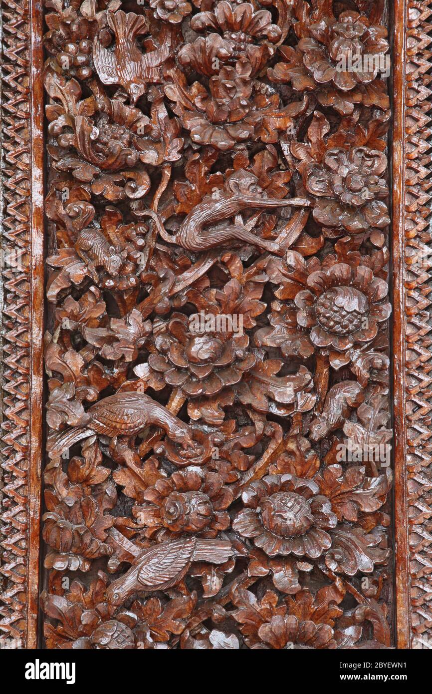 Hand carved crafted wood Stock Photo Alamy