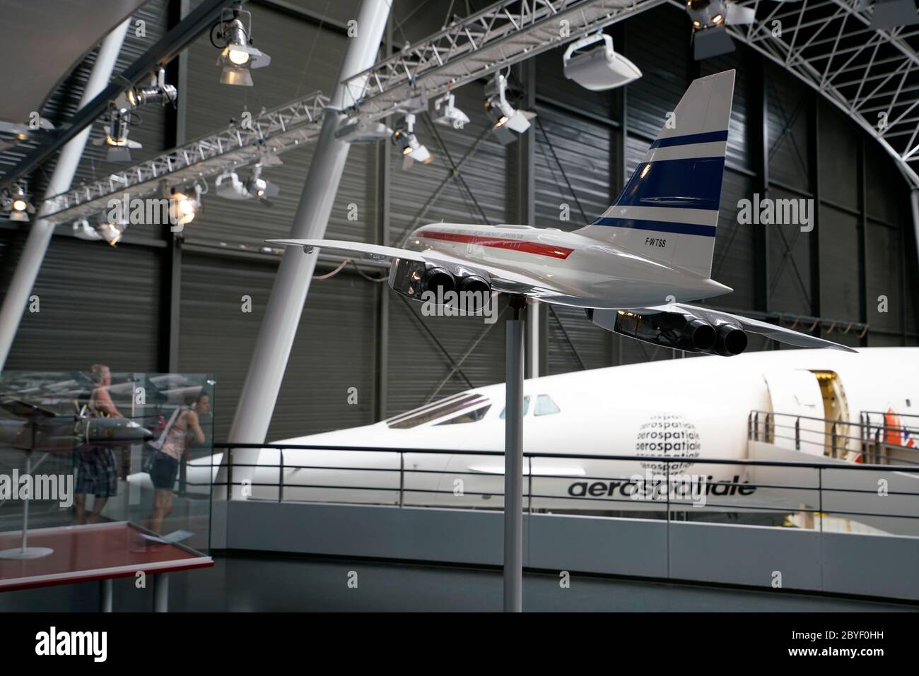 An Aerospatiale/BAC Concorde 100 with model display in Musee Aeroscopia Museum.Blagnac.Toulouse.Haute-Garonne.Occitanie.France Stock Photo