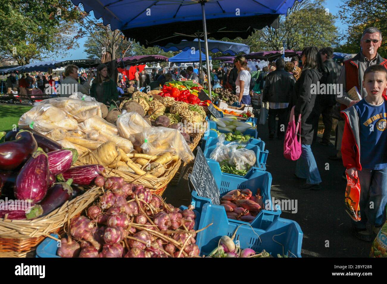 Dublin,Ireland OCTOBER 30, 2005 People Buying organic vegetables in