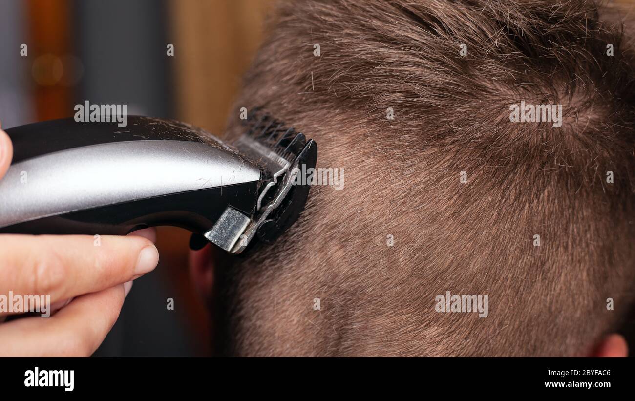 mens trimmer haircut