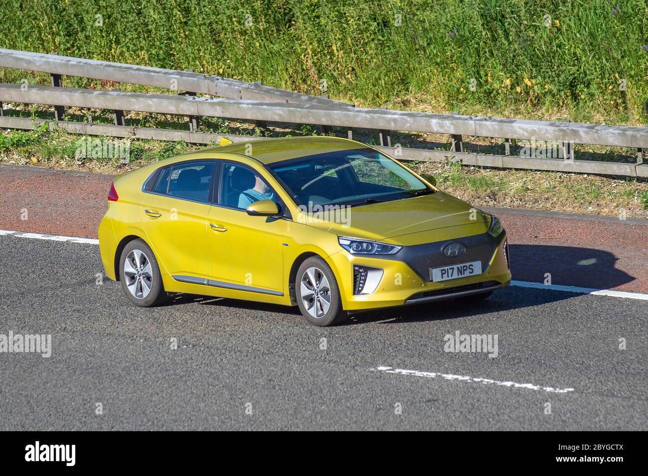 Hyundai ioniq electric hybrid hi-res stock photography and images - Alamy
