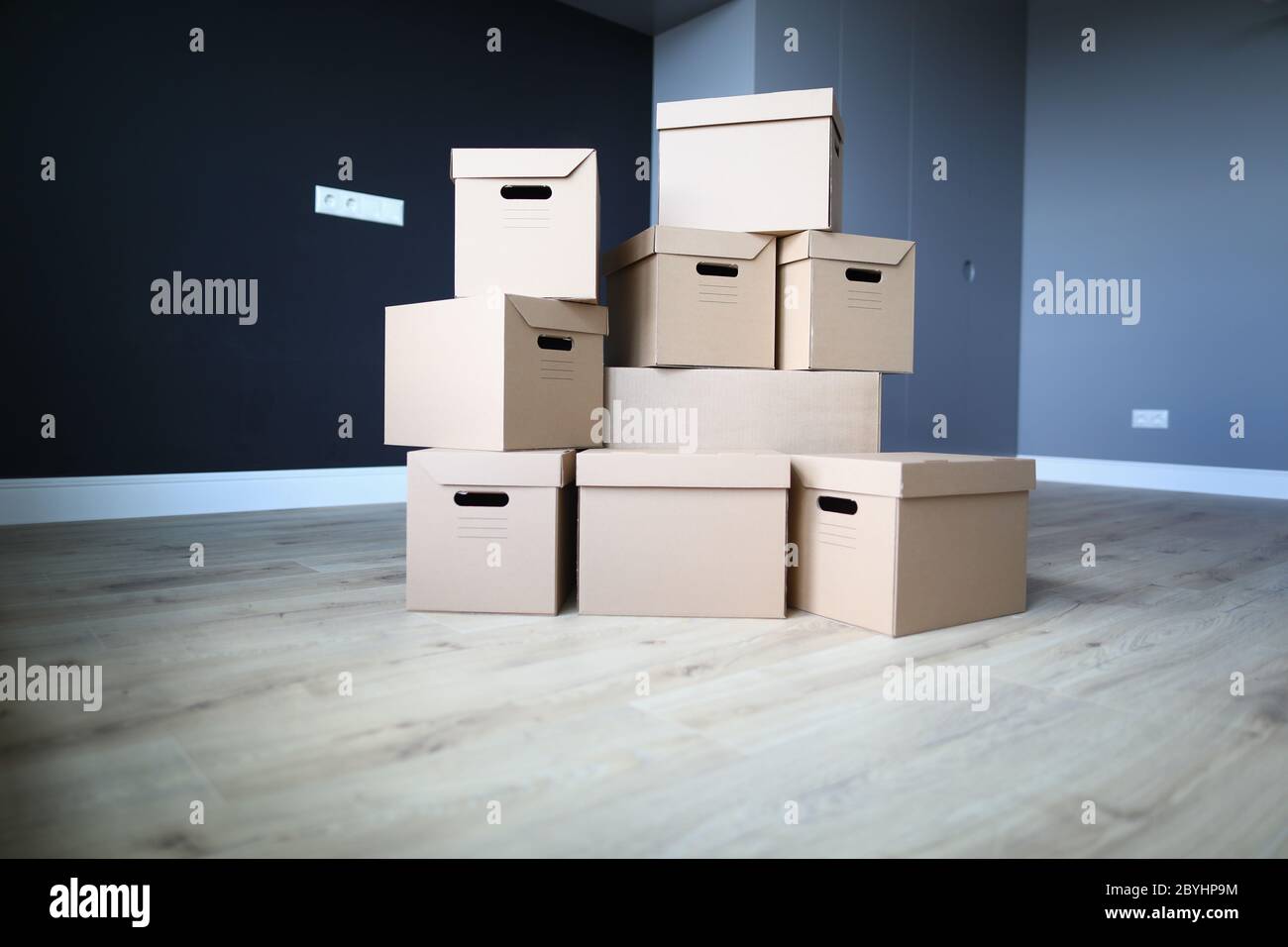 Room with no furniture Stock Photo Alamy