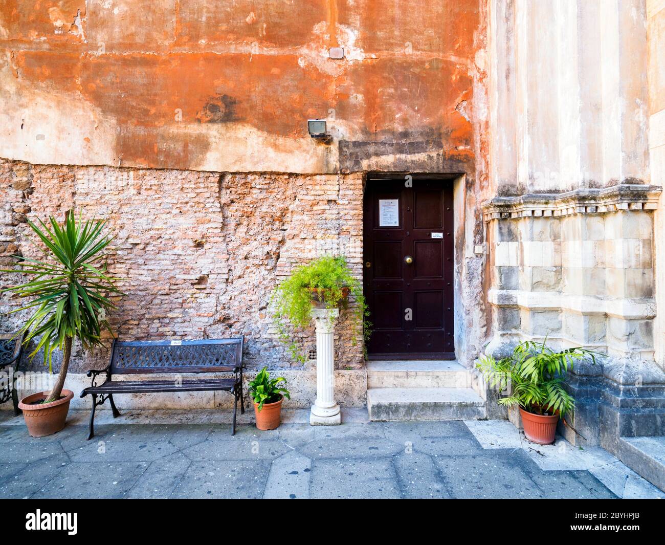 Basilica of santa pudenziana hi-res stock photography and images - Alamy