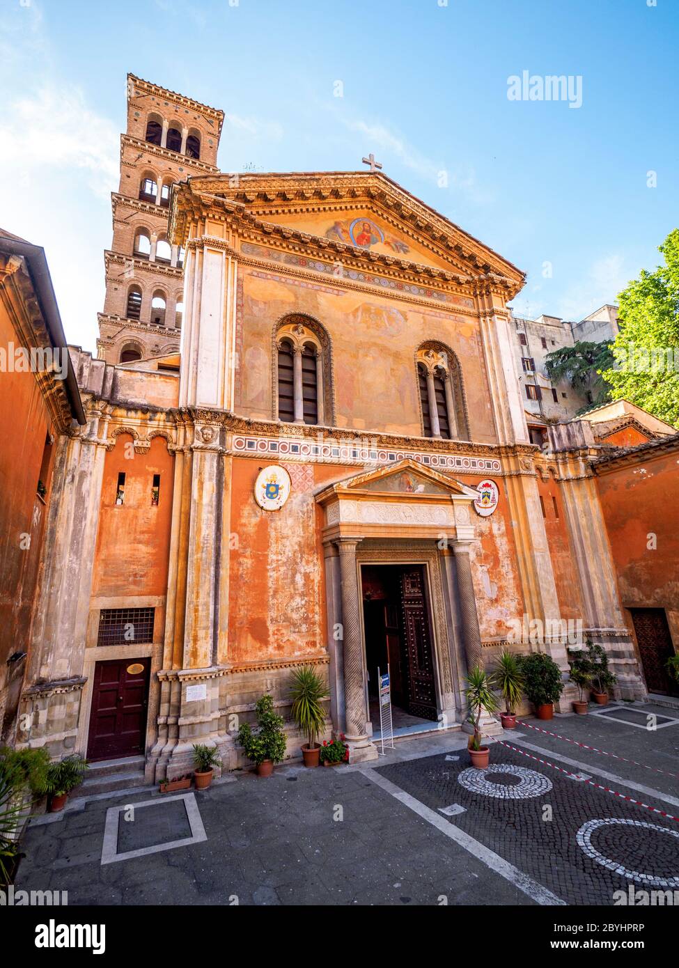 Basilica di Santa Pudenziana - Rome, Italy Stock Photo - Alamy