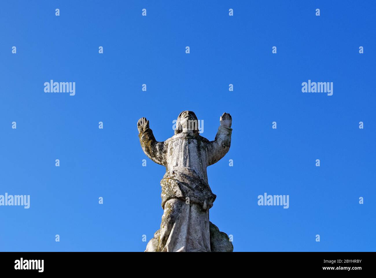 Statue of jesus praying hires stock photography and images Alamy