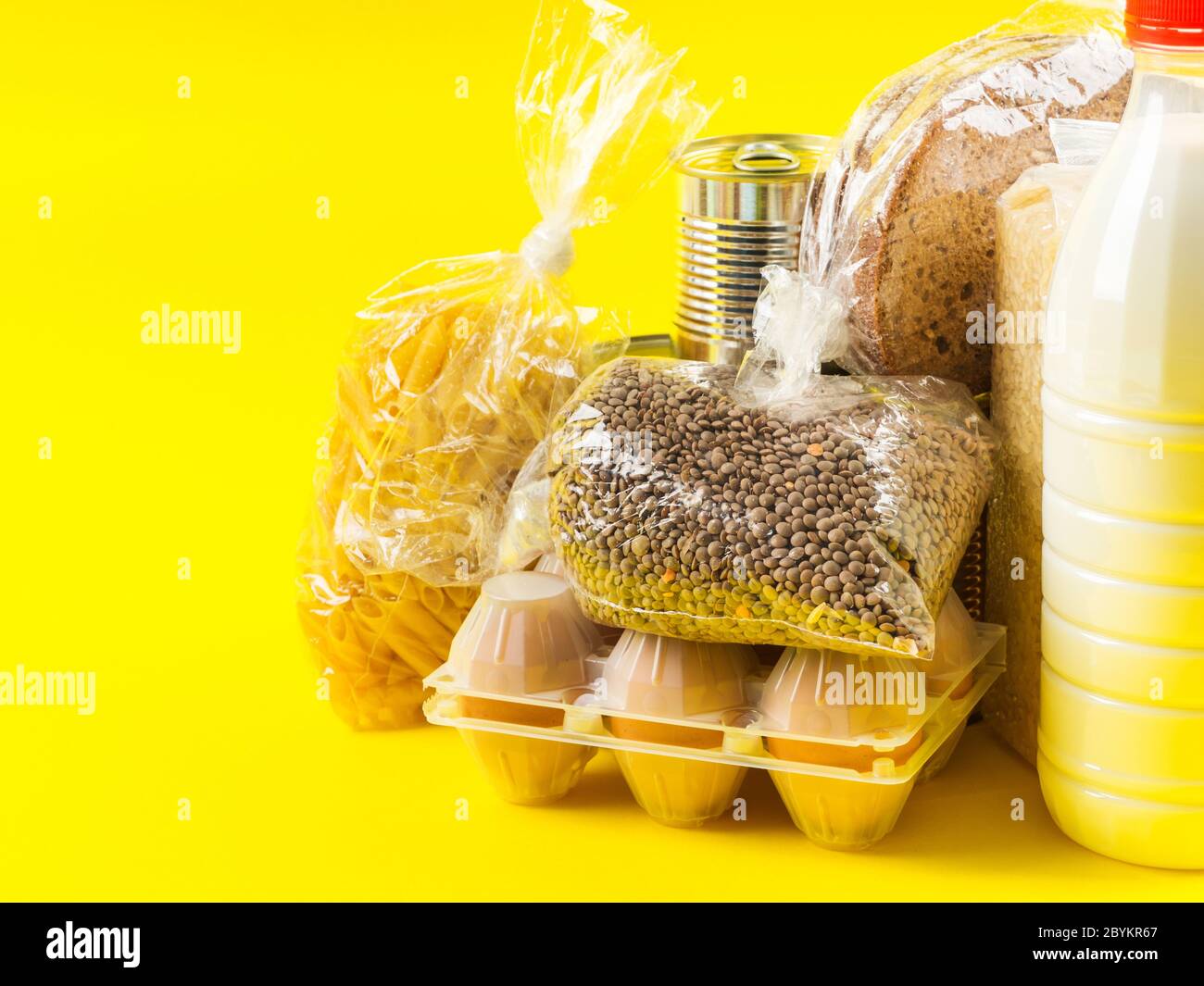 Food staples delivery or donation box concept Stock Photo Alamy