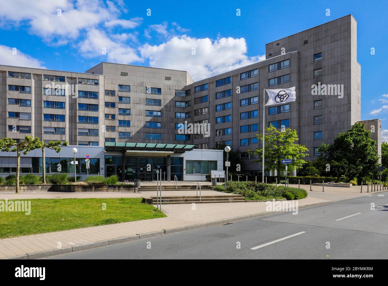 11.05.2020, Essen, North Rhine-Westphalia, Germany - The Alfried Krupp Hospital in the Essen district of Ruettenscheid was newly built in 1980 on the Stock Photo