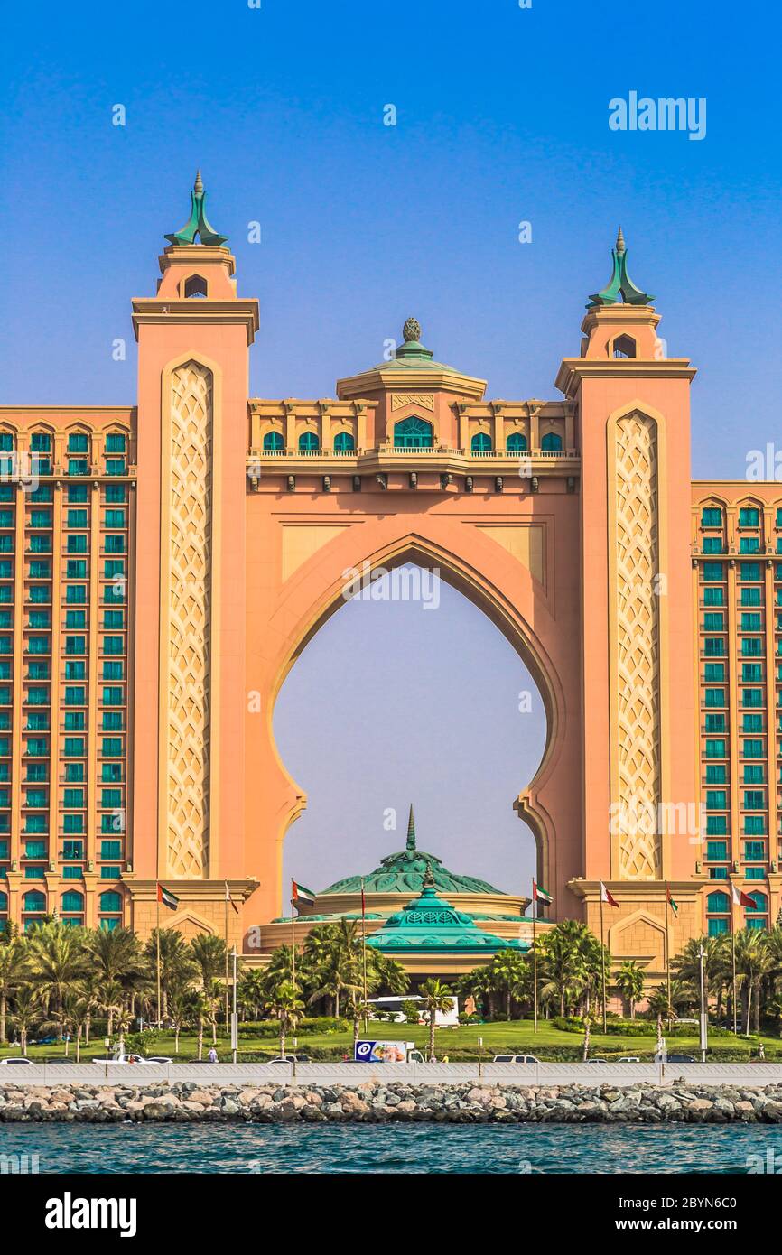 Atlantis, The Palm Hotel in Dubai, United Arab Emirates Stock Photo Alamy