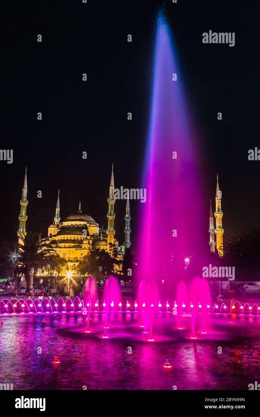 Sultan Ahmed Mosque (the Blue Mosque), Istanbul, Turkey Stock Photo - Alamy