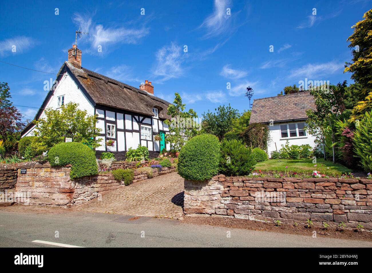 Tarporley cheshire hires stock photography and images Alamy