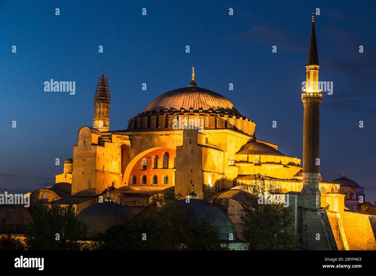 Hagia Sophia in Istanbul Turkey at night Stock Photo - Alamy