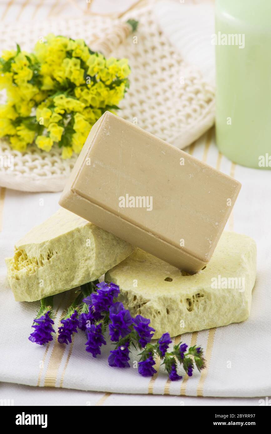 Citrus soap hi-res stock photography and images - Alamy