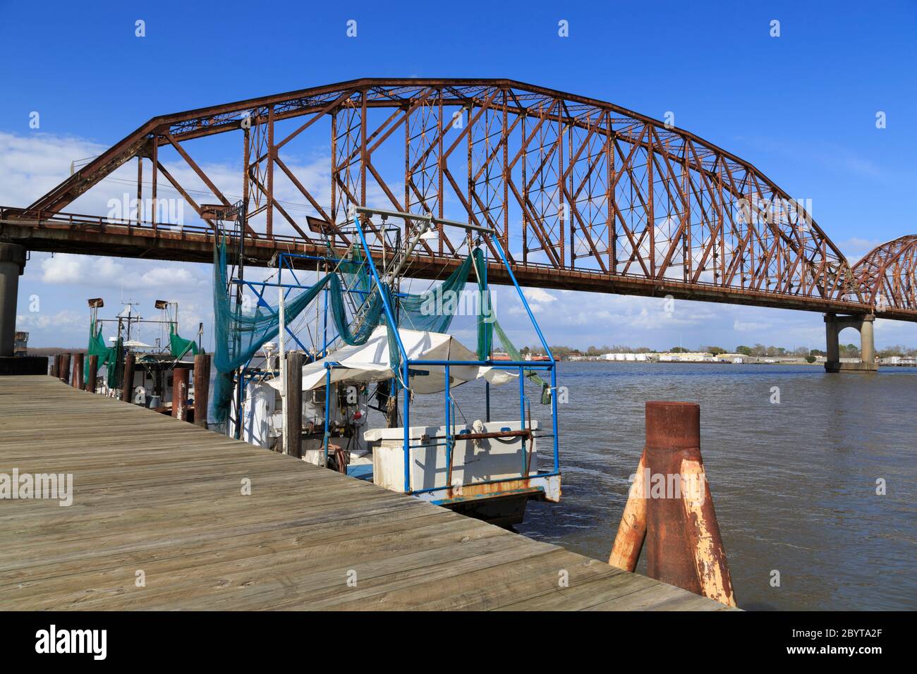 Bridge over the Atchafalaya River, Berwick, Louisiana, USA Stock Photo