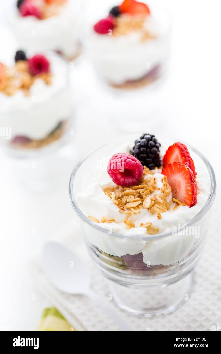 Parfait layering hi-res stock photography and images - Alamy