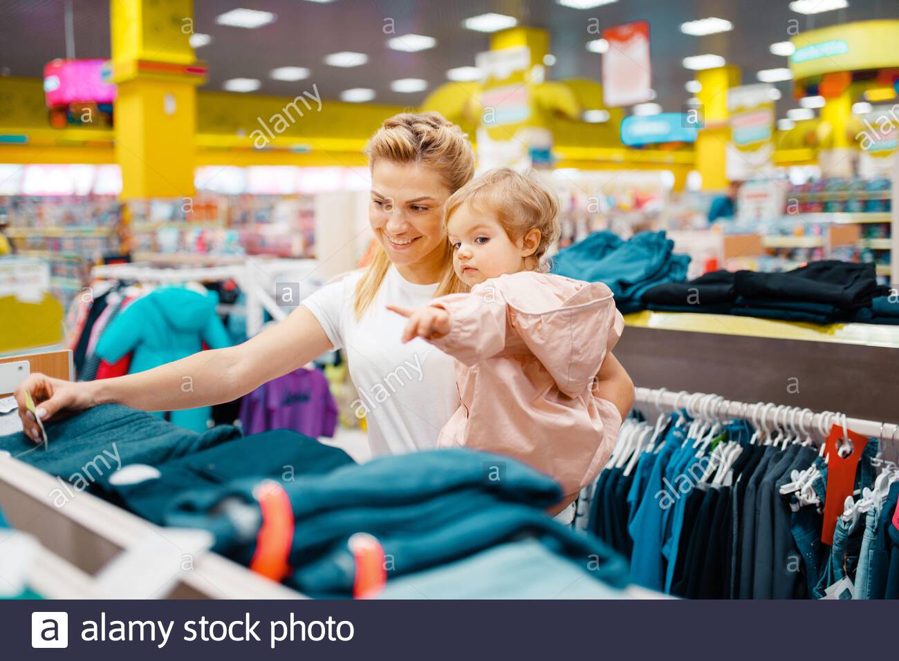 mother and child dress shop