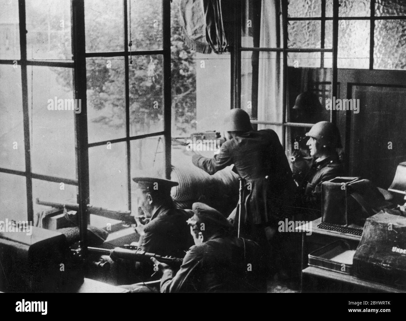 During the spanish civil war 1936 history historical archive archival  hi-res stock photography and images - Alamy