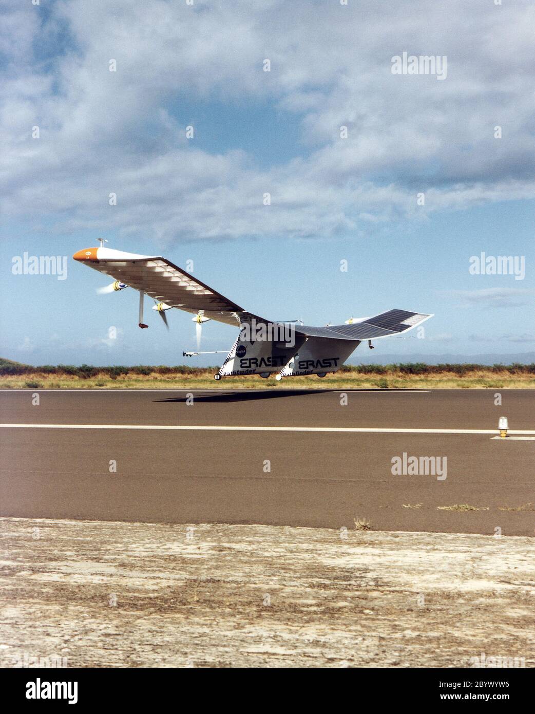 Pathfinder aircraft liftoff hi-res stock photography and images - Alamy